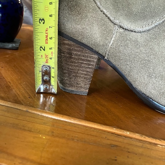 Steve Madden unworn Milaan Brown Seude Booties Sz 8 - Picture 8 of 12